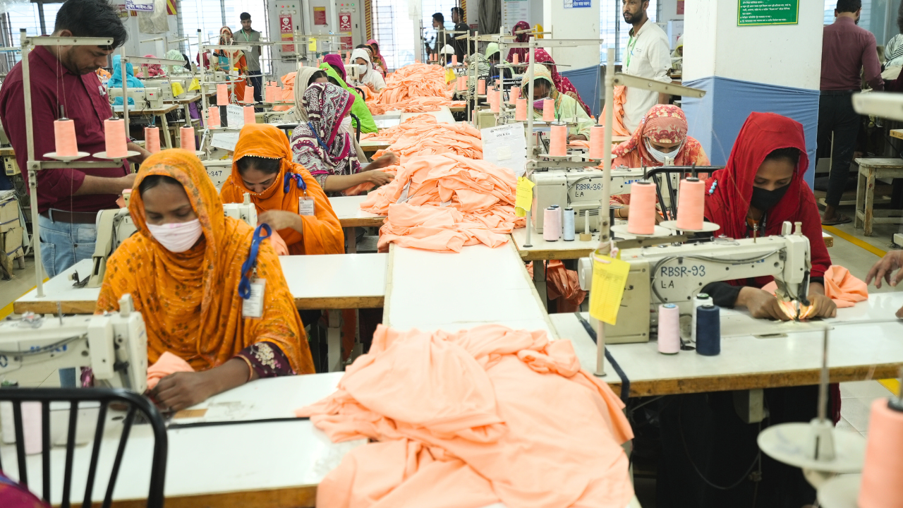 Black and Brown Best Places to Travel YouTube Thumbnail (1)